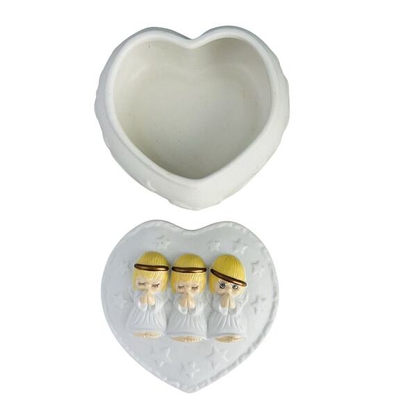 Vintage Hallmark 3D Three Little Angels Heart Shaped Ceramic Trinket Box Lidded - Picture 4 of 13